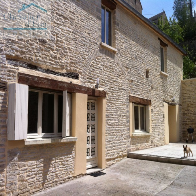 Offres de vente Maison de village Cruzy-le-Châtel (89740)