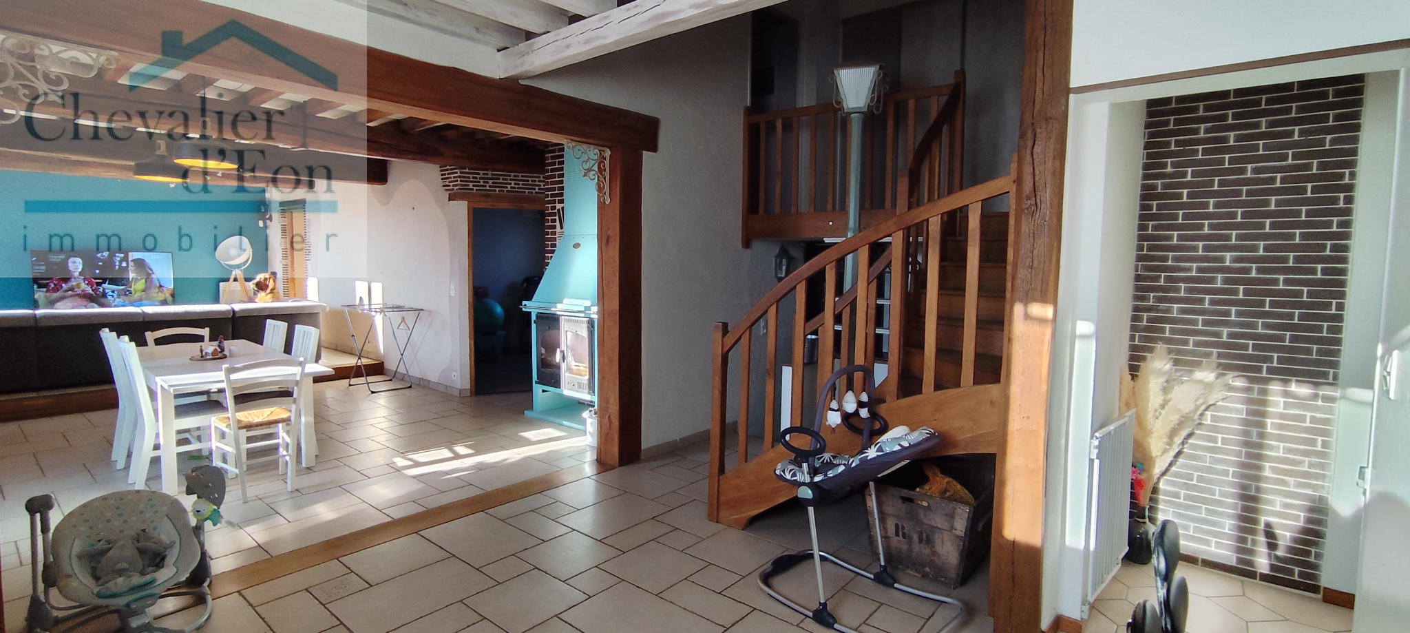 Photo 3